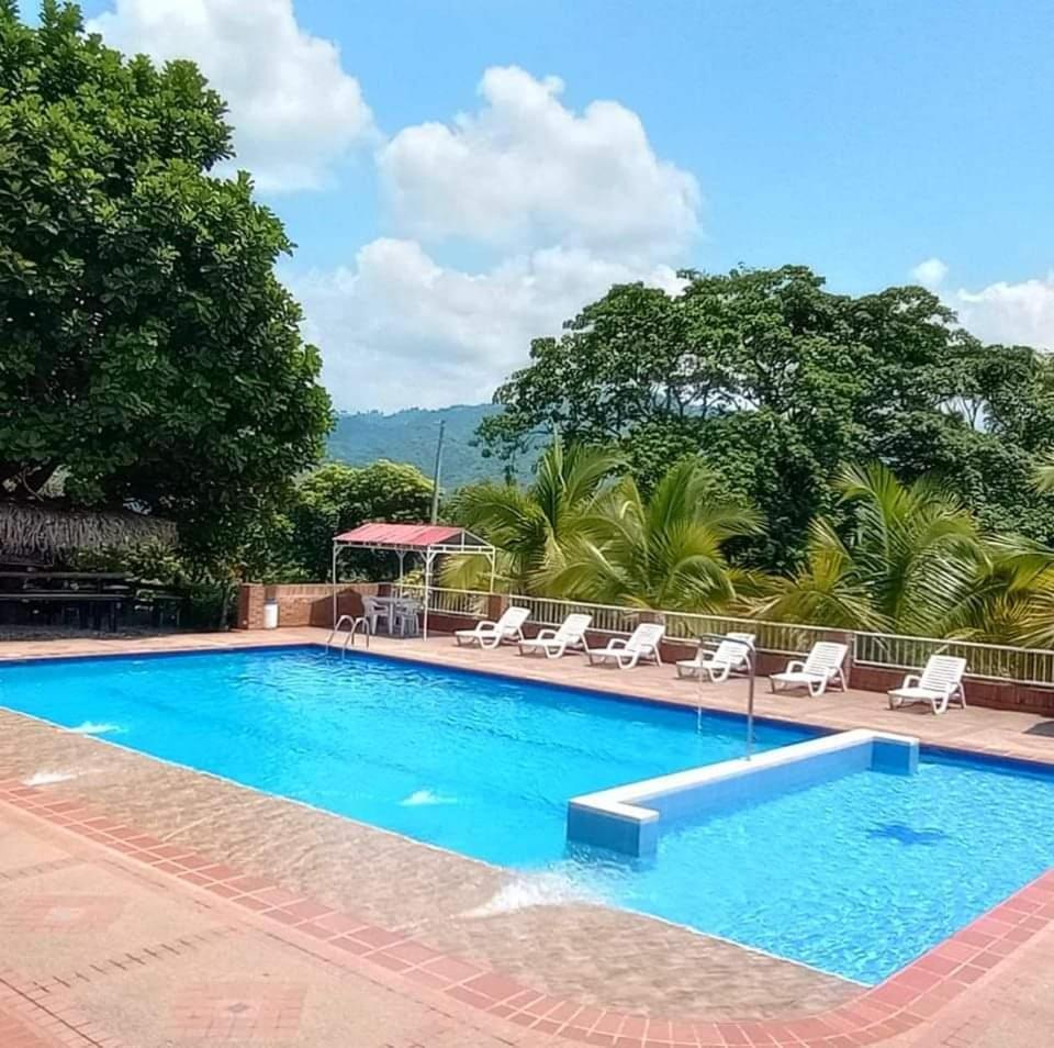 Loma Linda Hotel De Naturaleza La Mesa  Bagian luar foto